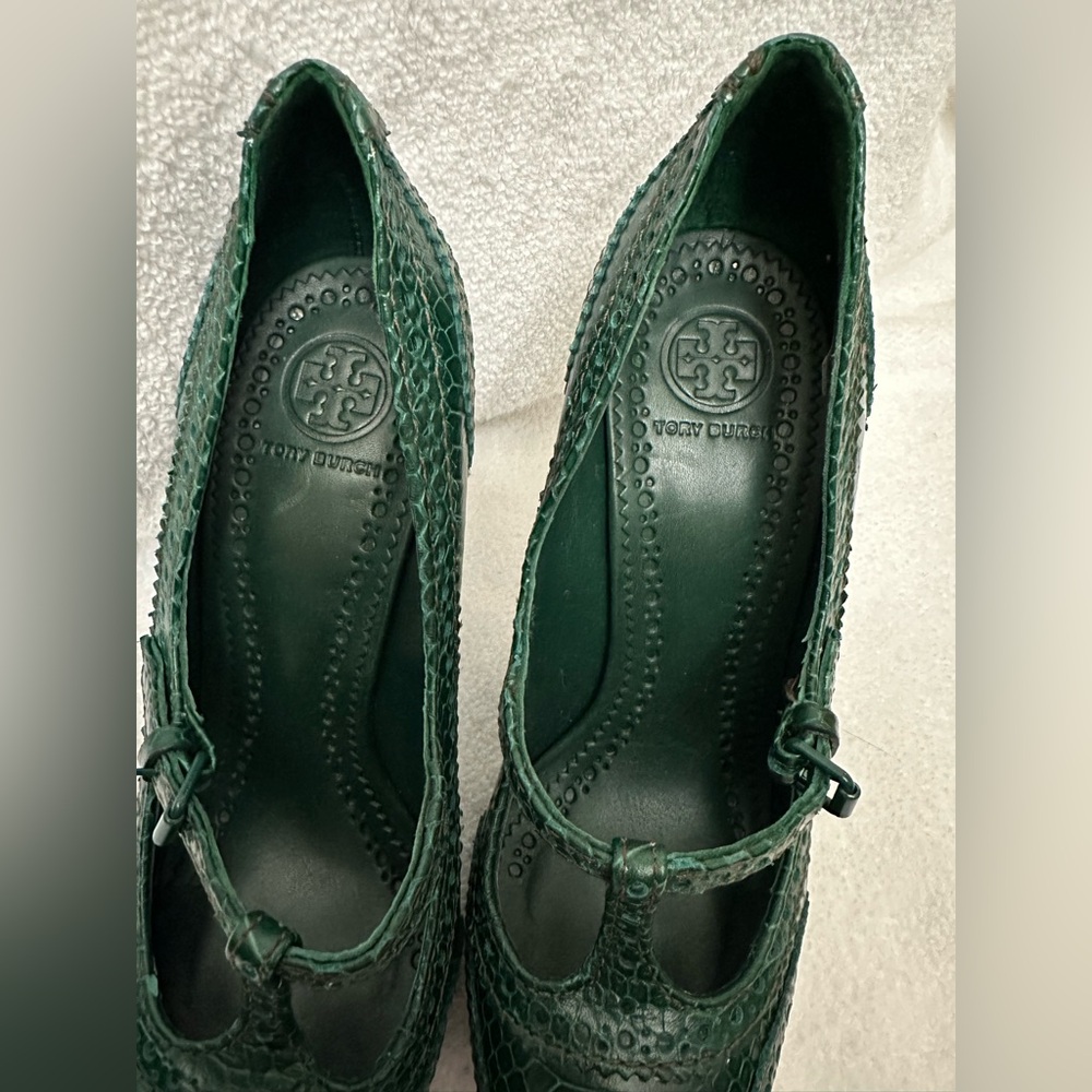 Tory Burch Green Brogue Python Embossed Leather E… - image 5